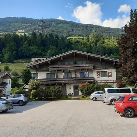 Gaestehaus Braeuer Bed & Breakfast *