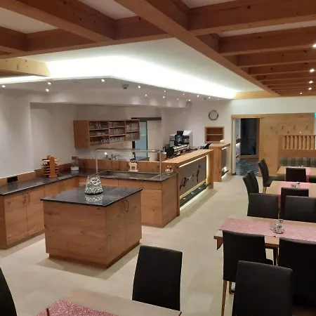 住宿加早餐酒店 Gaestehaus Braeuer